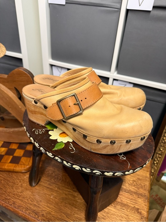 Free People Shoes - Free People Culver City Clog Leather Tan Clog Mules with Buckle